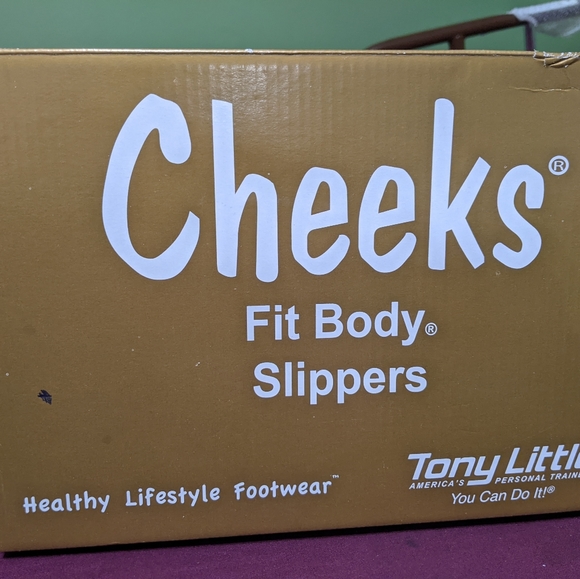 COPY - Tony Little Cheeks slippers - Picture 5 of 6